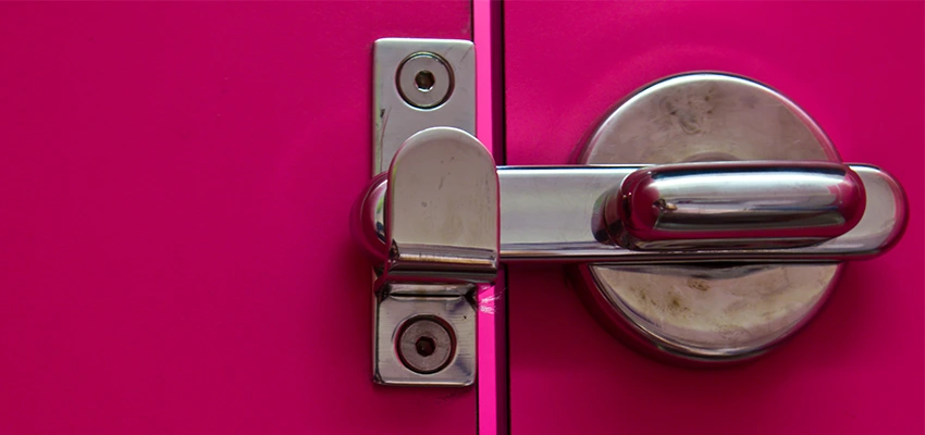 Childproof Gate Lock in Valrico, Florida