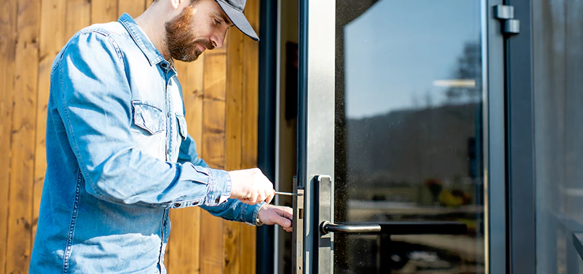 Frameless Glass Storefront Door Locks Replacement in Valrico, FL