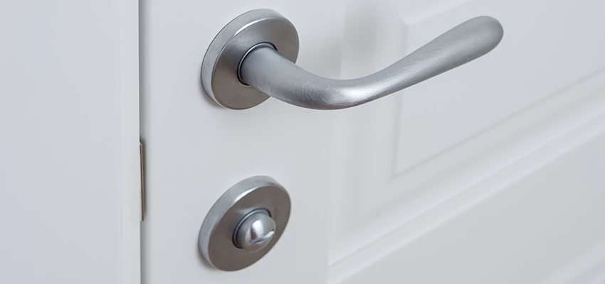 Single-Occupancy Restroom Locks Repair in Valrico, Florida