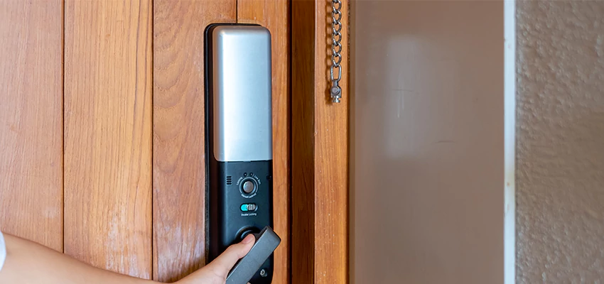 Home Security Electronic Locks Upgrades in Valrico, FL